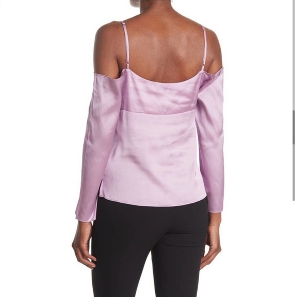 WAYF Mauve Lilac Satin Long Sleeve Cold Shoulder V-Neck Top - Picture 2 of 6